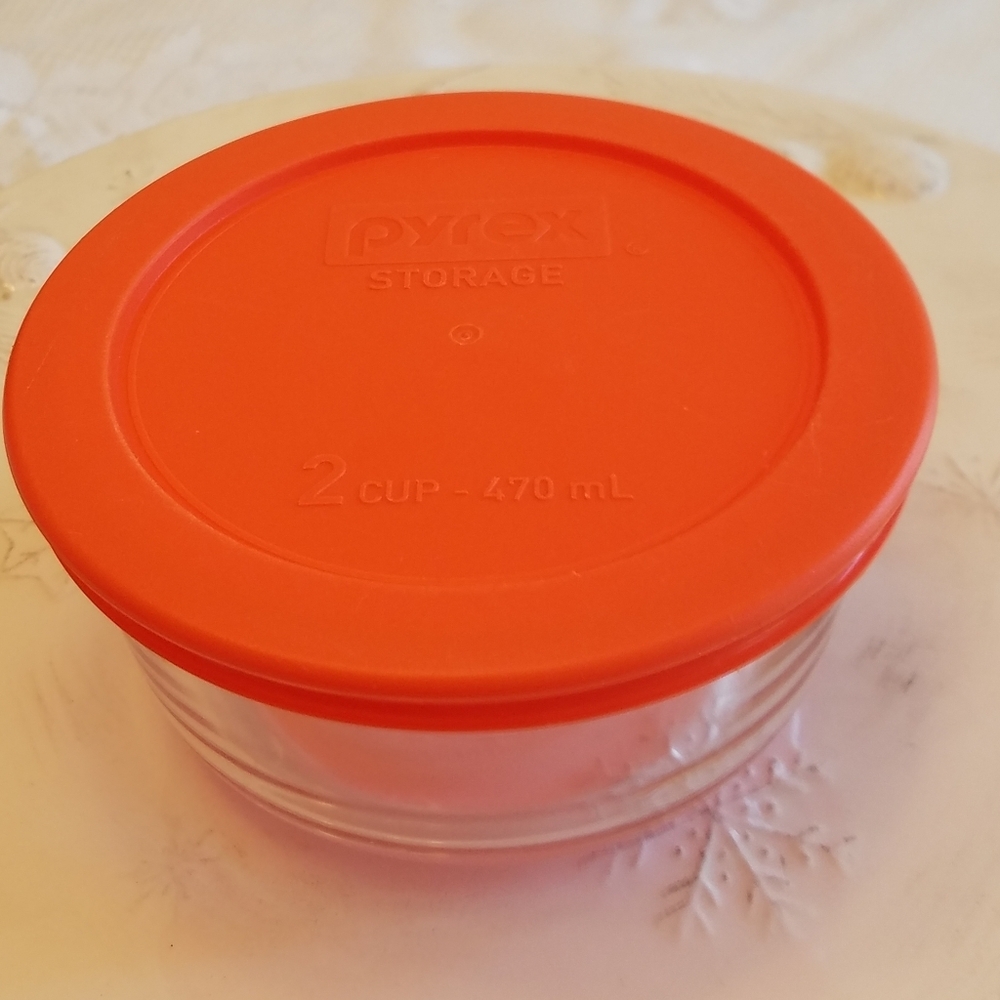 Pyrex Round 2 Cup 470 ml  7200 A Glass Container Storage with 7200 Orange Lid